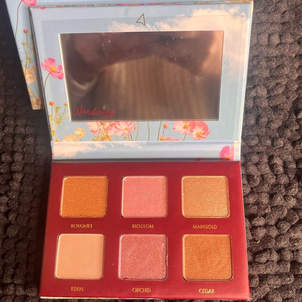 Wander Beauty | Wanderess Fling | Eyeshadow